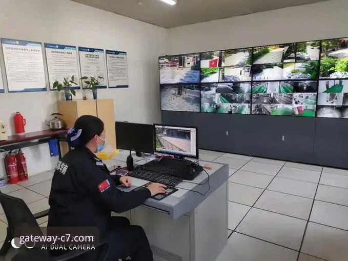 C7官方网站安全吗对比深度解析：实战派教你识别唯一安全通道